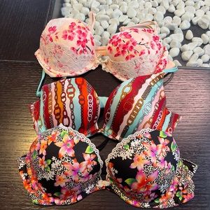 VICTORIA’S SECRET VERY SEXY PUSH UP Bundle of 3
